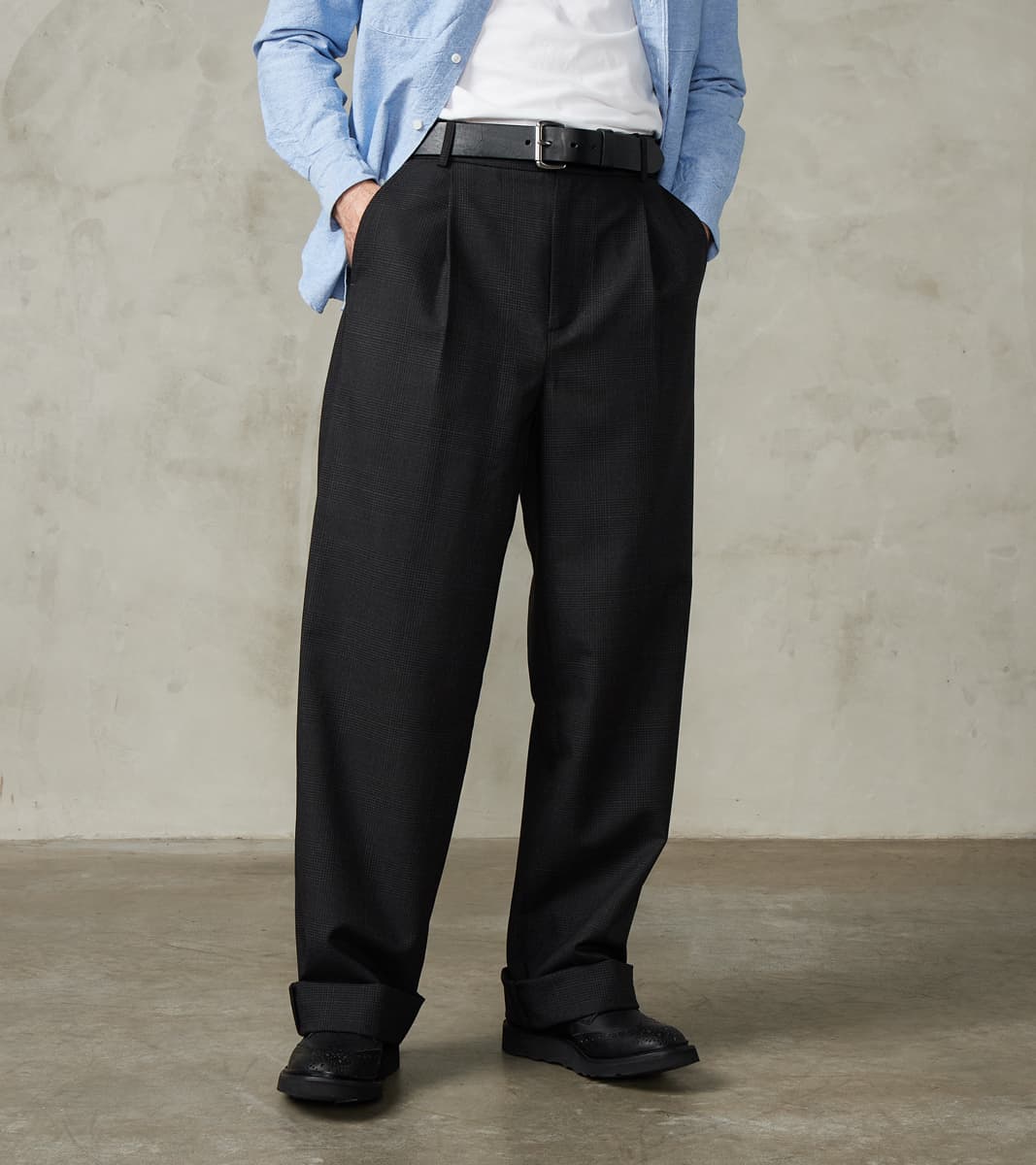 De Bonne Facture Italian Cold Wool Cloth Grandad Trouser - Anthracite