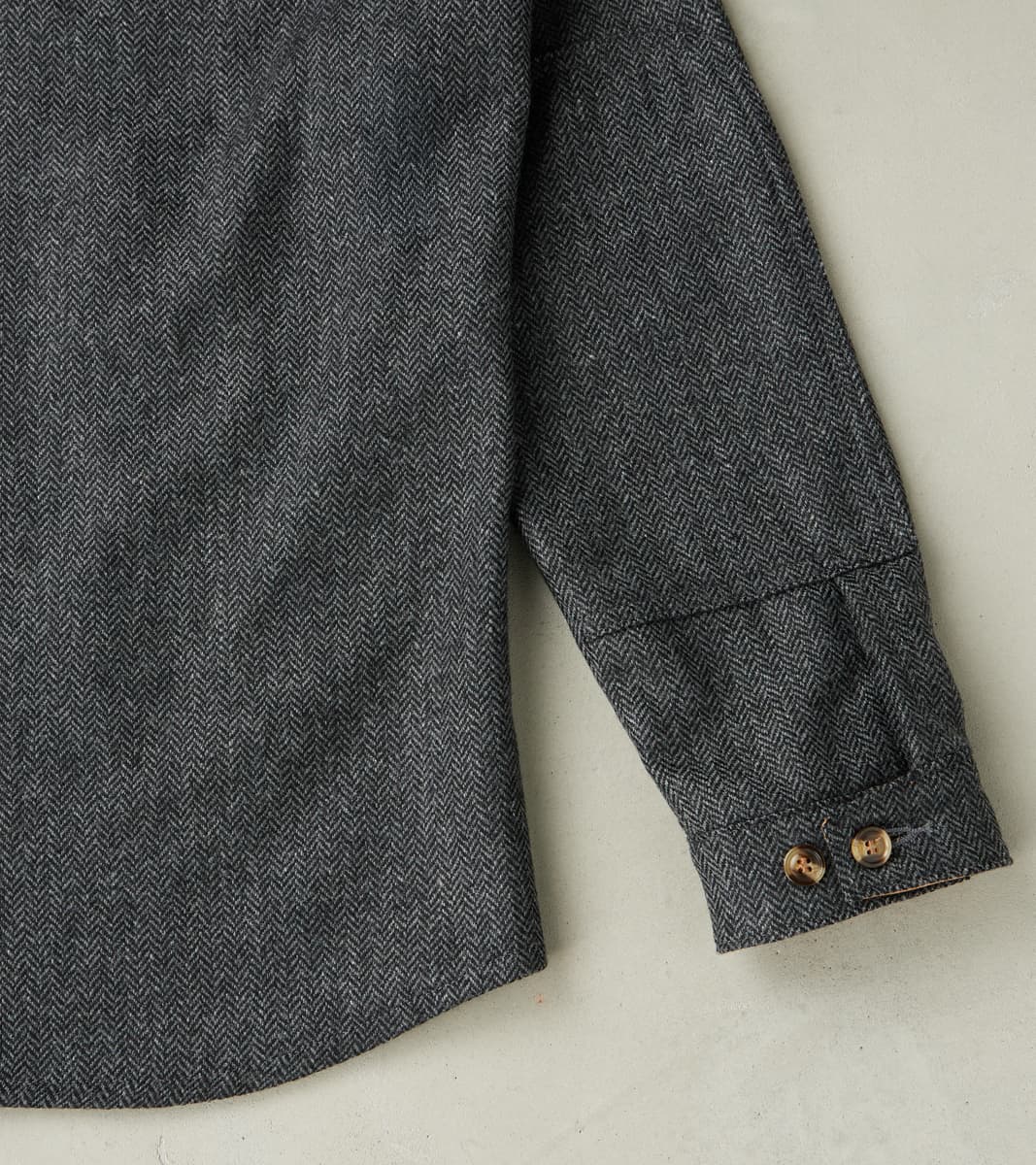 Crissman Overshirt - Abraham Moon® Merino Herringbone - Charcoal