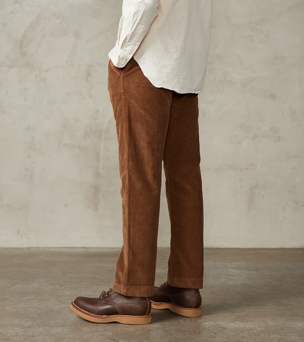Axel 2613 Chino Pant - Classic Tapered - Wood Washed Cotton Corduroy